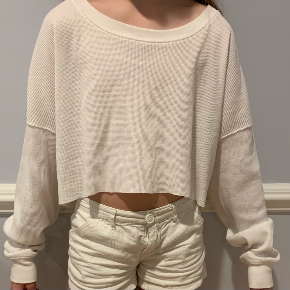Forever 21 cropped long sleeve shirt